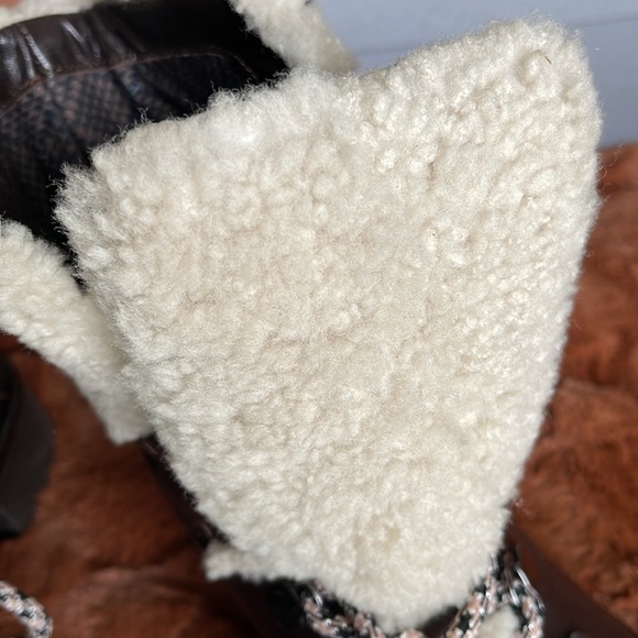 Waterproof Boots - Picture 8 of 14